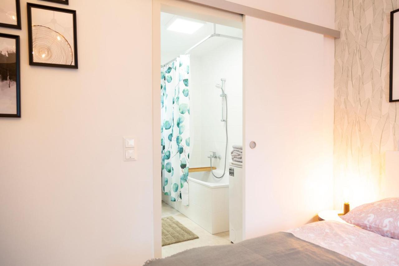 Green & Cozy Apartment - 15 Min To City Center Wien Eksteriør billede